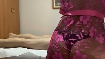 Enjoy A Relaxing Handjob Massage With A Realistic Video