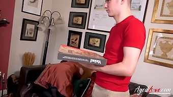 Agedlove'S British Redhead Gets Paid In Cash For A Pizza Delivery