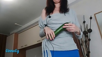 Creamy Pussy Squirts After Fisting With Cucumber