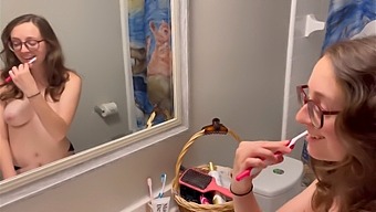 Hd Video Of A Teen Getting Oral Before Work
